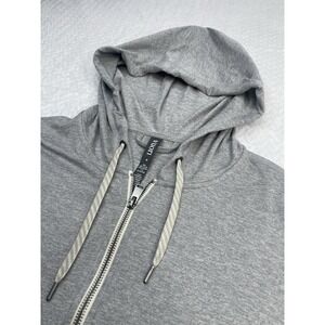 Vuori Women's  Halo Performance Hoodie 2.0 Full Zip Grey Size M